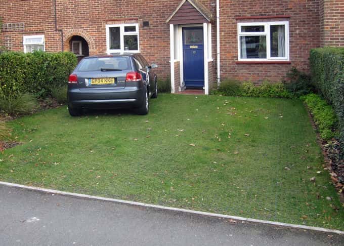 The same front garden with established stabilised grass surface