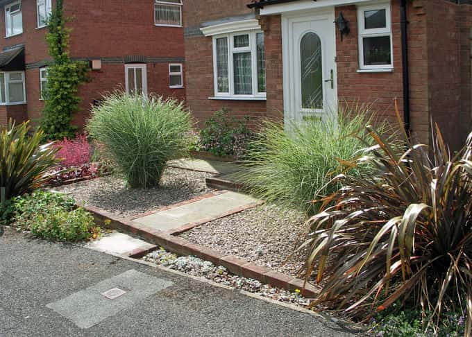 Front garden deals landscaping