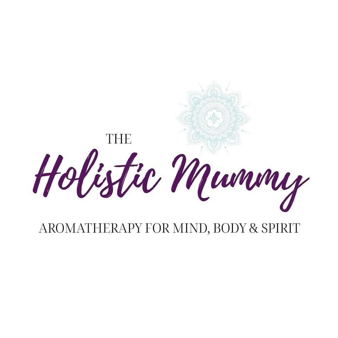 The Holistic Mummy logo