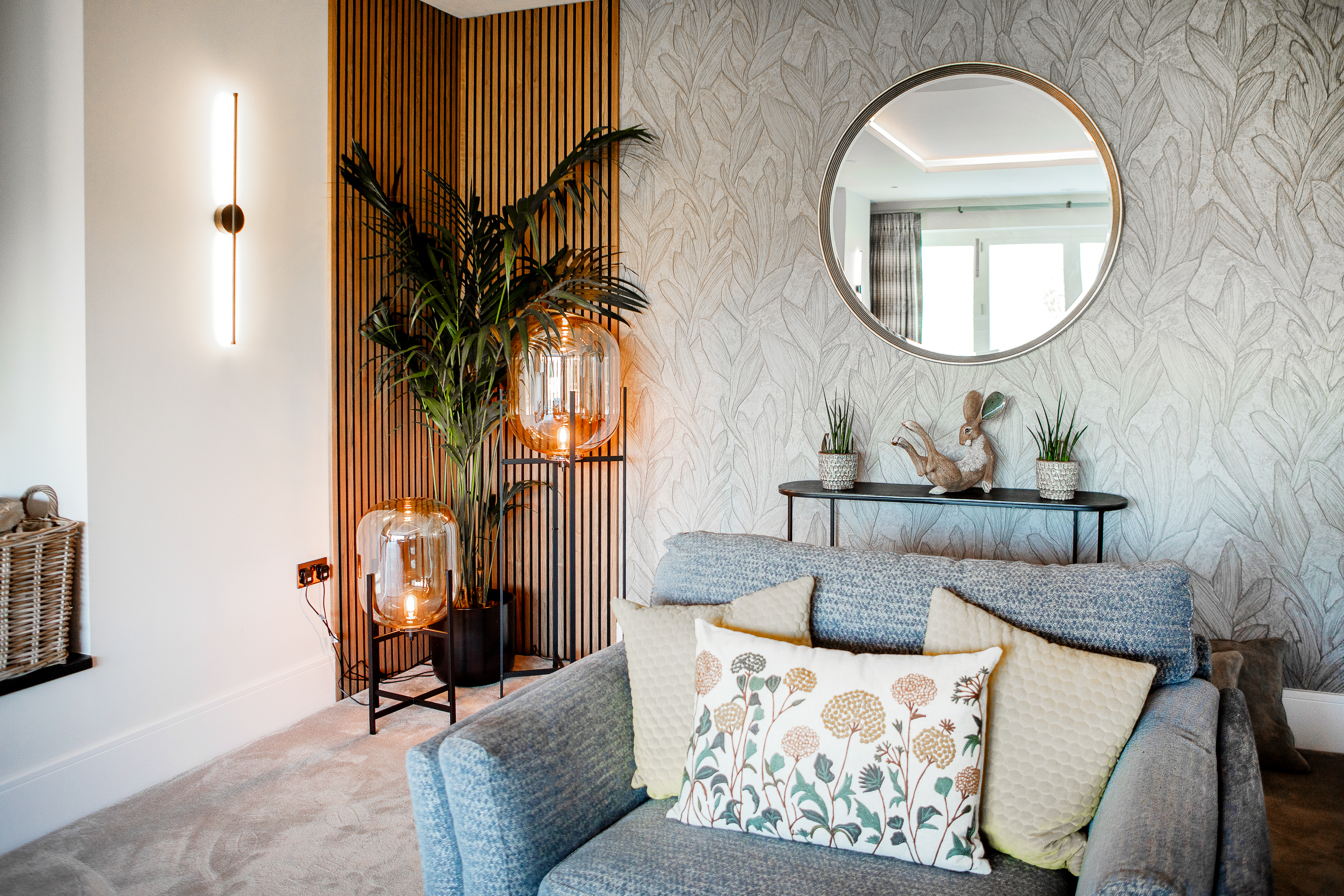 images/projects/Acorns/RenaissanceInteriors_CuratedDrawingRoom7.jpg 07