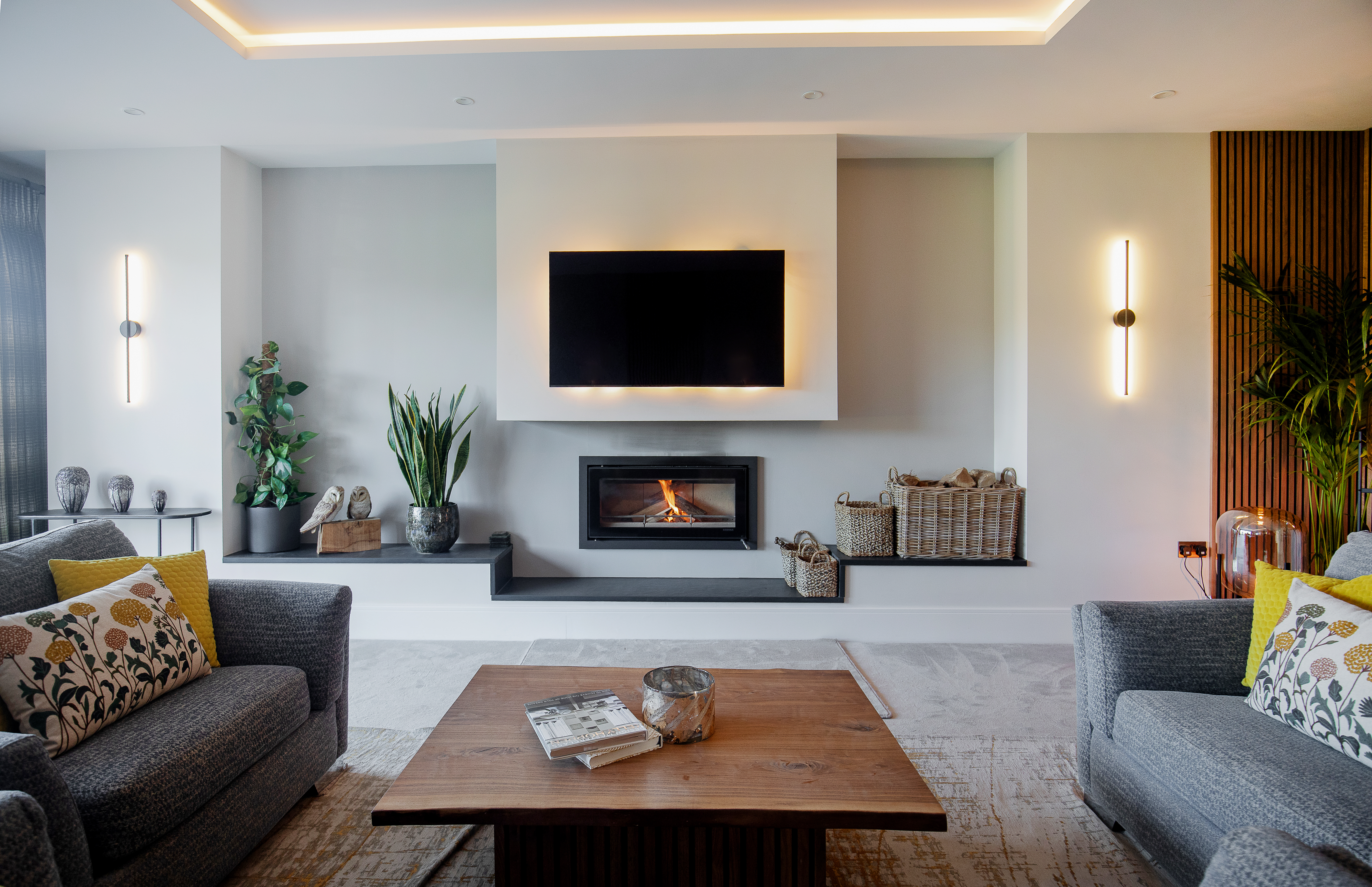 images/projects/Acorns/RenaissanceInteriors_CuratedDrawingRoom9.jpg 03