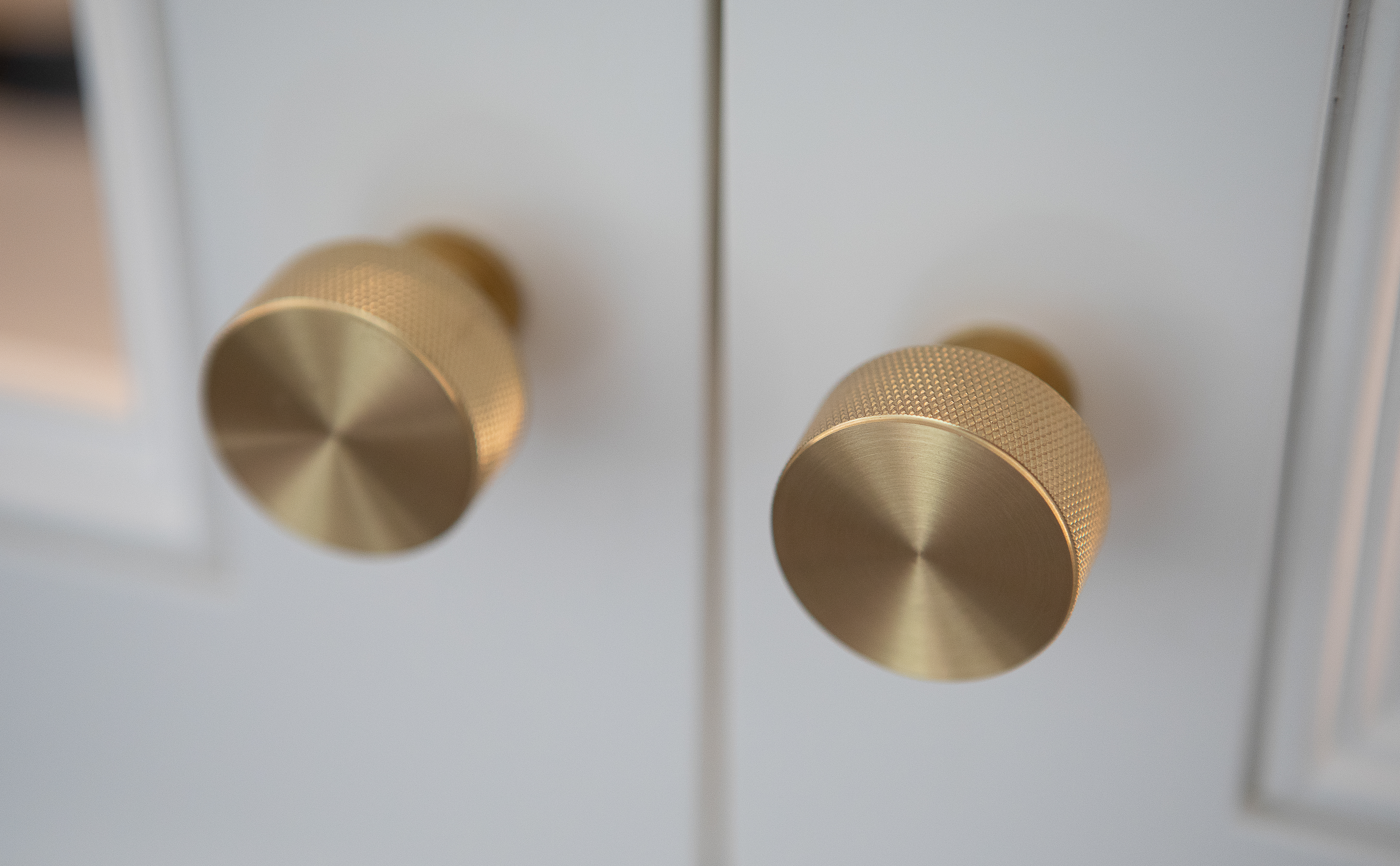 images/projects/Glencote/RenaissanceInteriors_HampshireDrawingRoom_DebbieHare_12.jpg 05