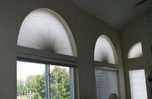 Circle pleated blinds