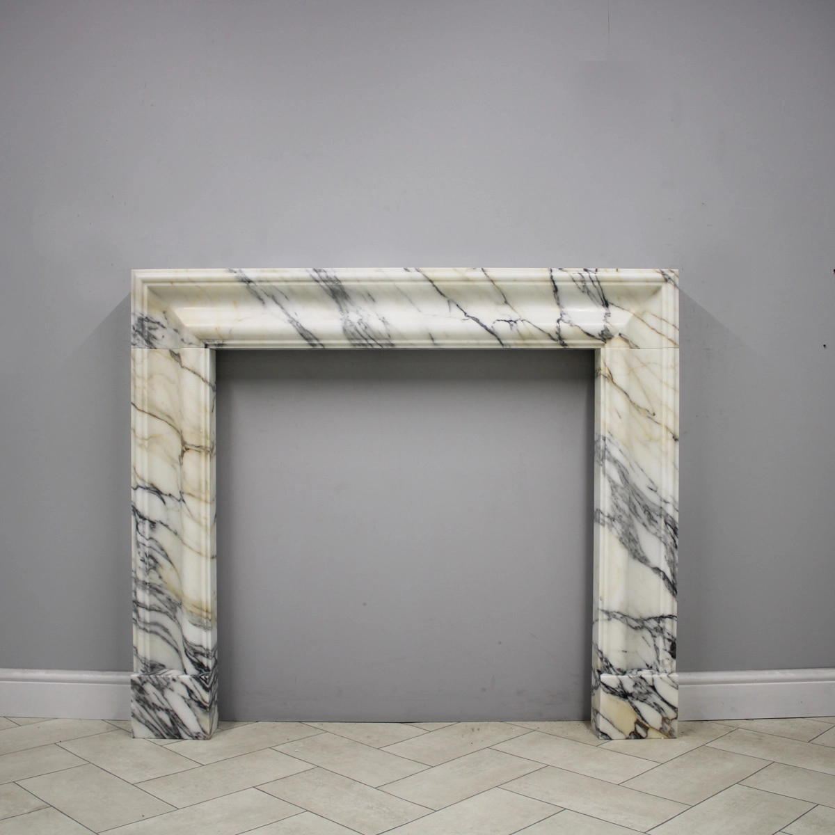 Bolection Arabescato - Honed