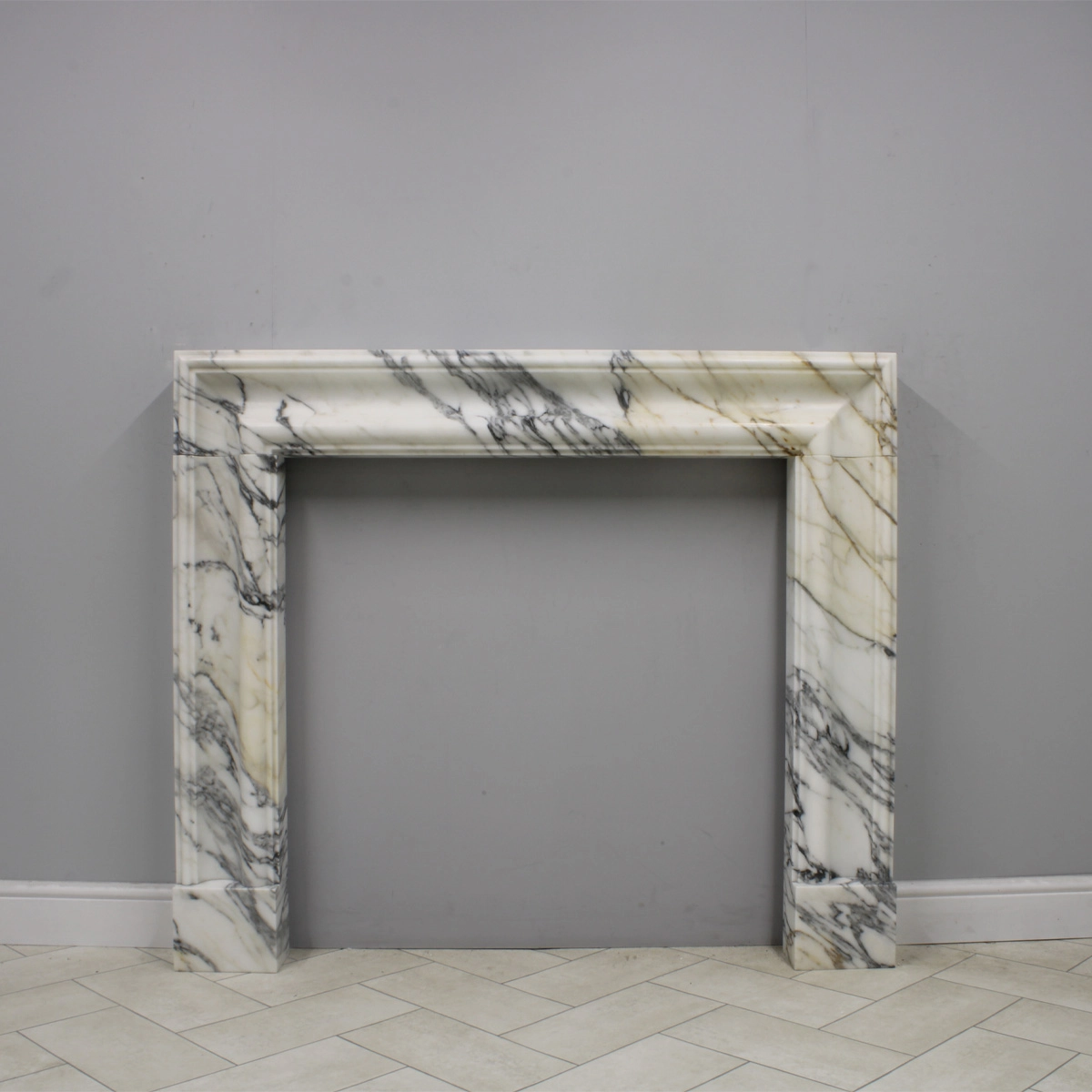 Bolection Arabescato - Honed