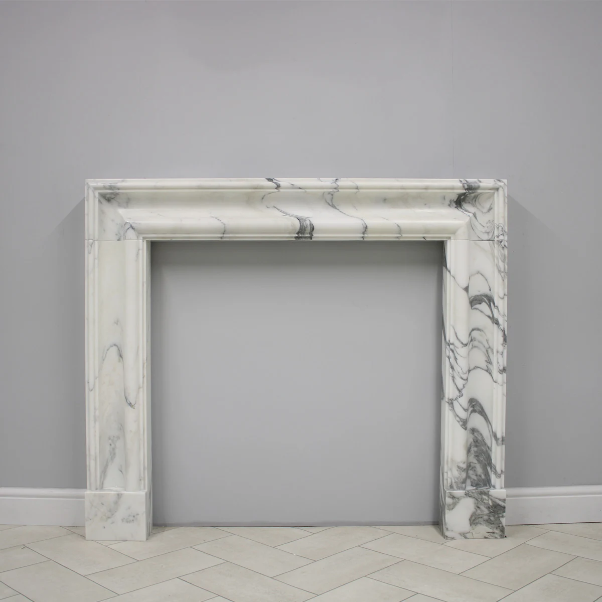 Bolection Arabescato - Honed