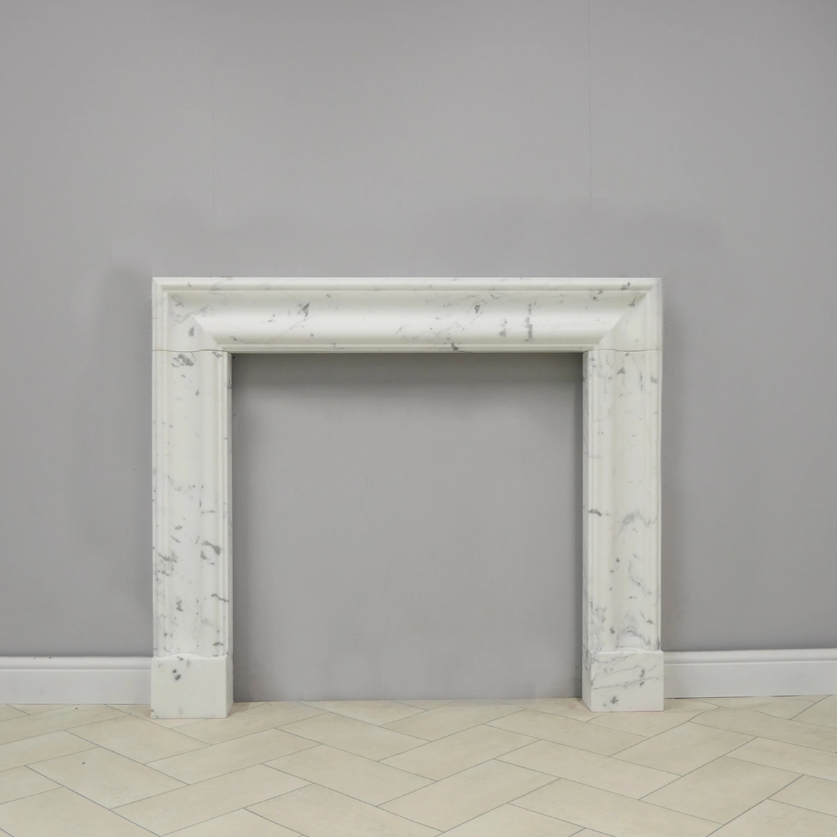 Bolection Bianca Carrara - Honed
