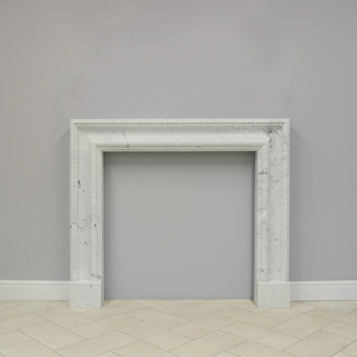 Bolection Bianca Carrara - Honed