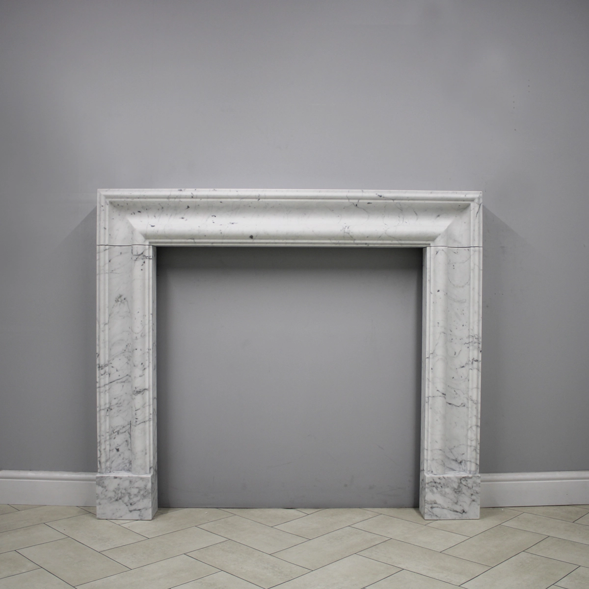 Bolection Bianca Carrara - Honed