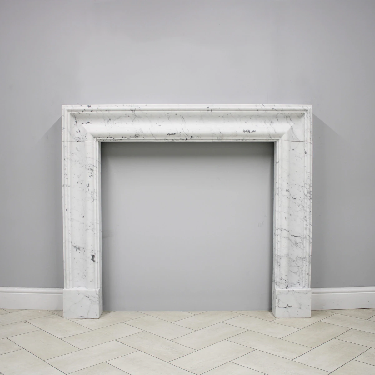 Bolection Bianca Carrara - Honed