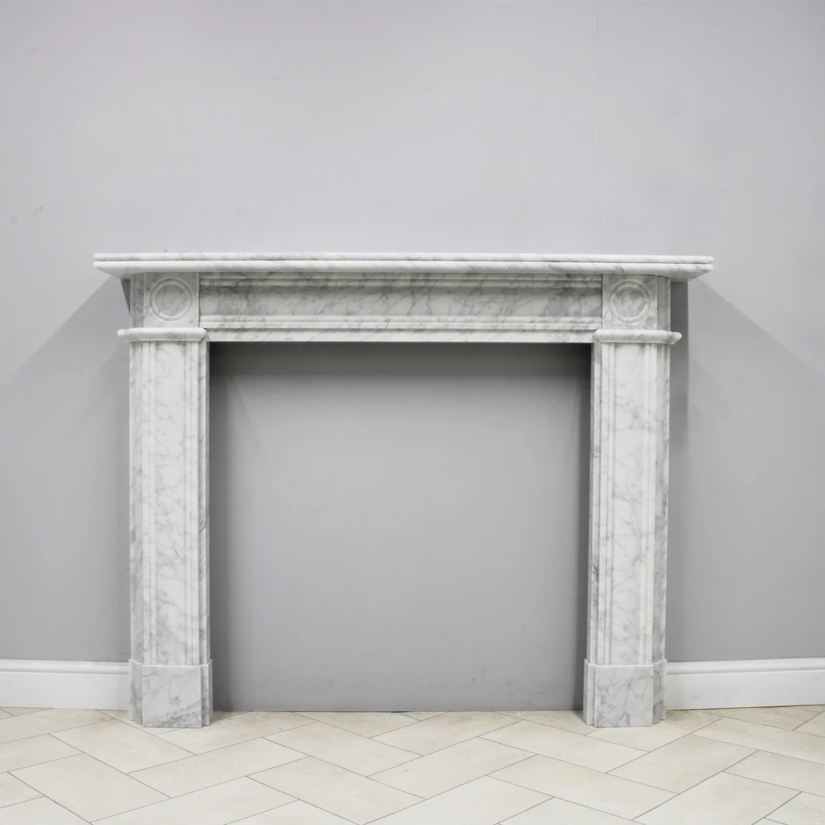 Regency Bullseye Carrara - Honed