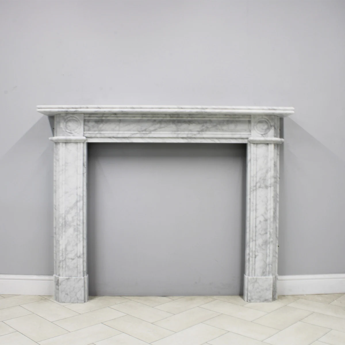 Regency Bullseye Carrara - Honed
