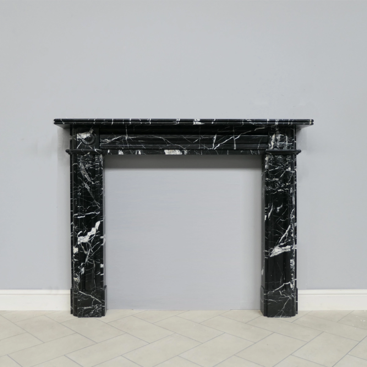 Regency Bullseye Nero Marquina - Polished