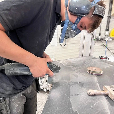 Stone Workshop Ben edge polishing