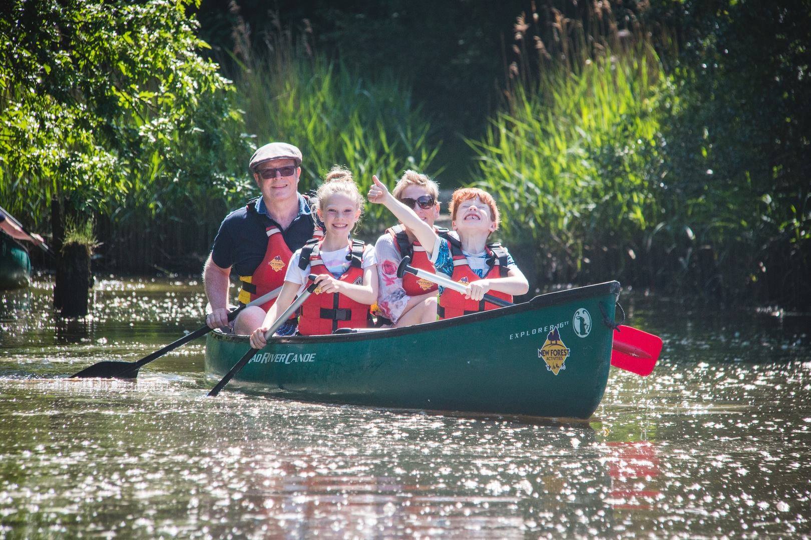 Family Canoeing on the Beaulieu River.