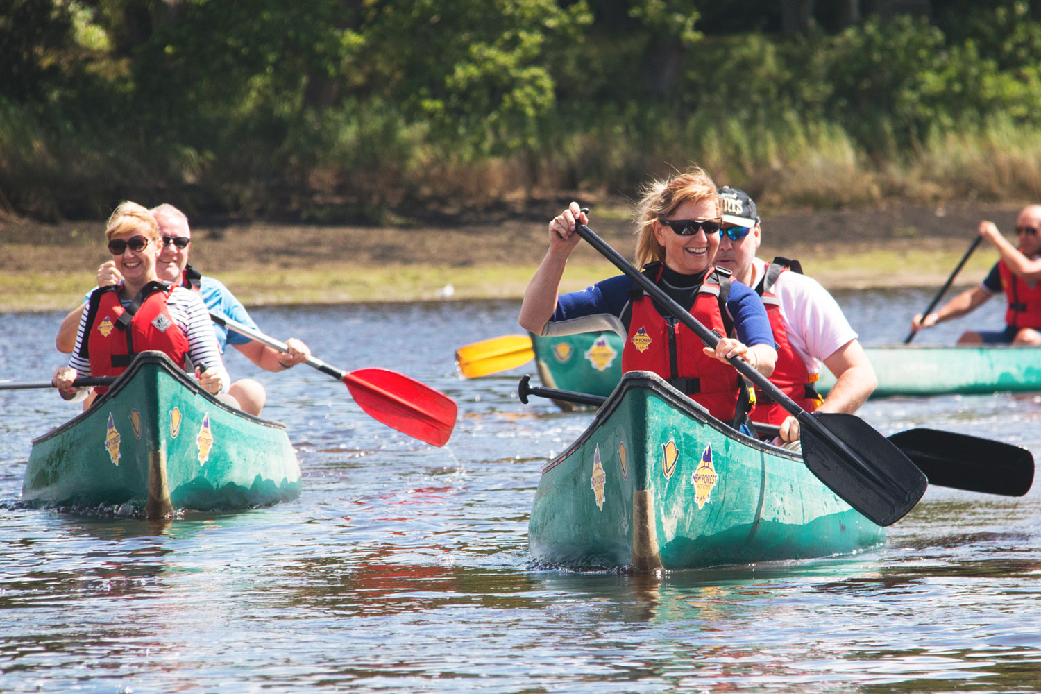 Paddle to the Pub Families, Couples & Groups New Forest Activities