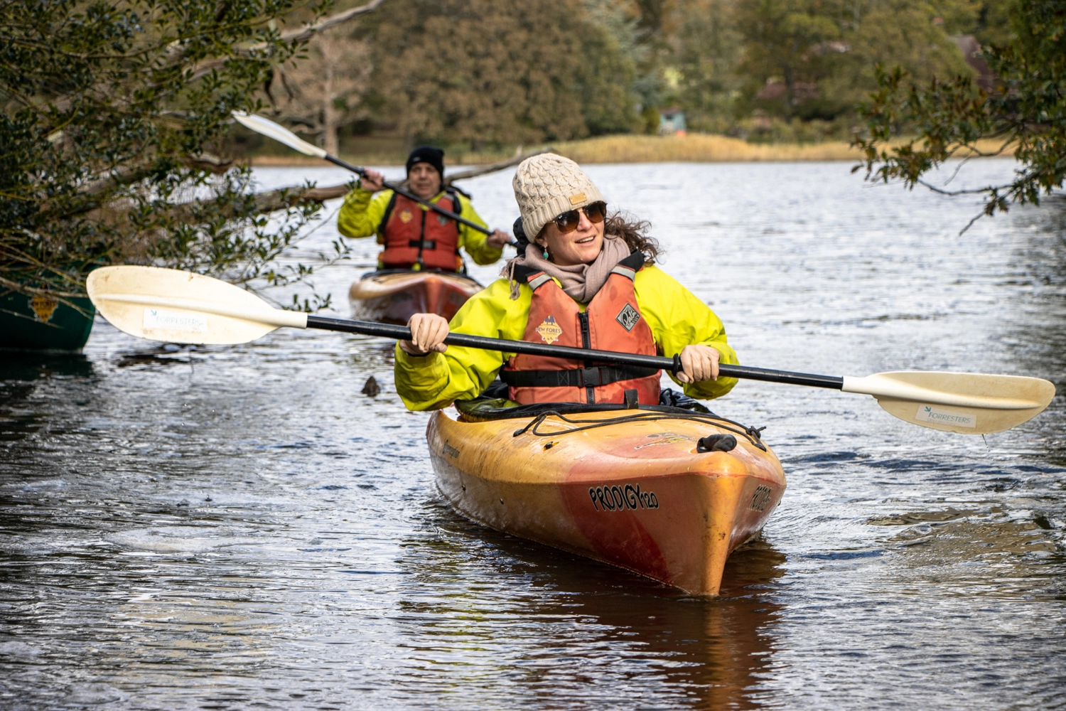 Family Canoeing on the Beaulieu River.