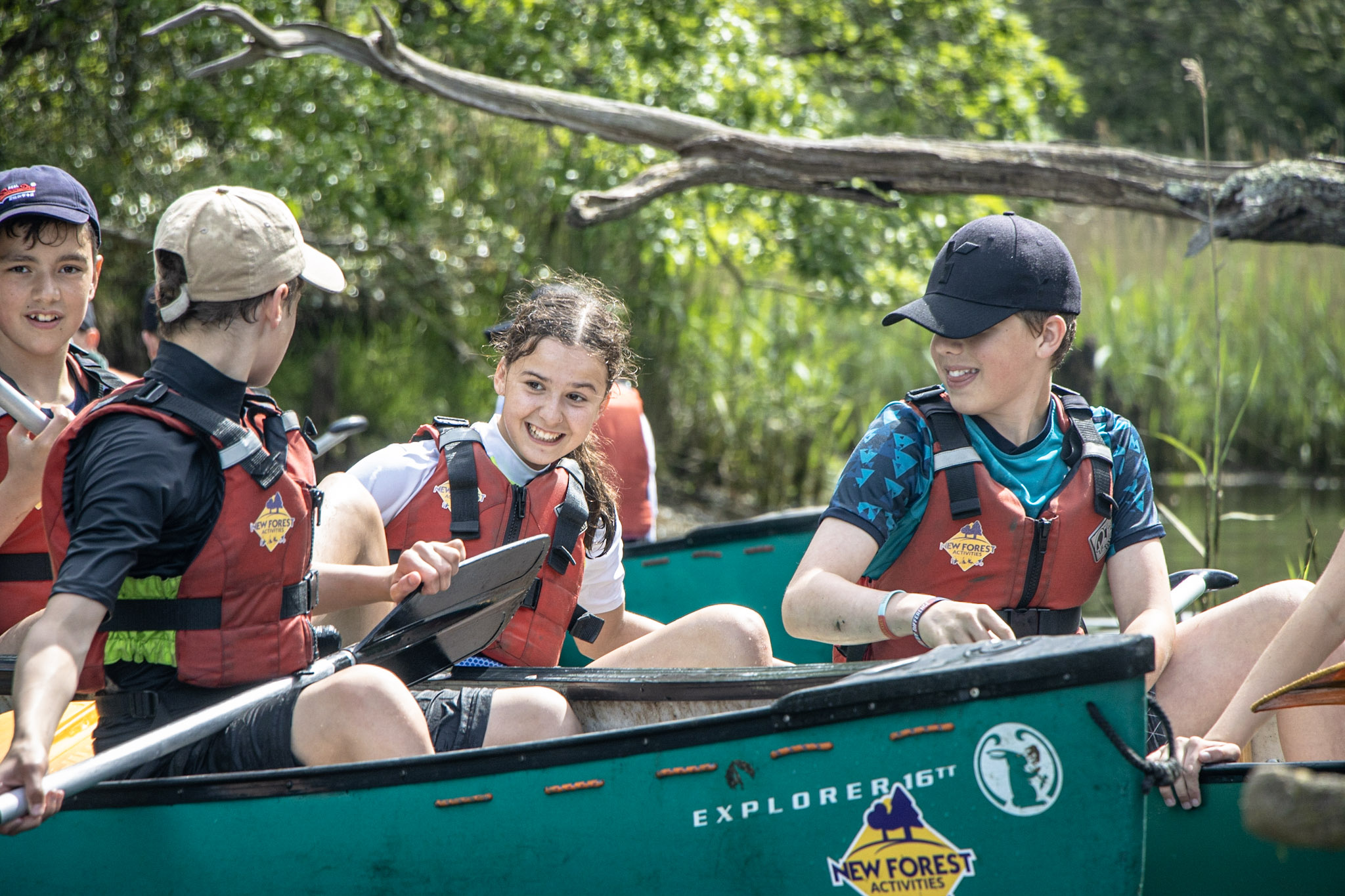 Family Canoeing on the Beaulieu River.