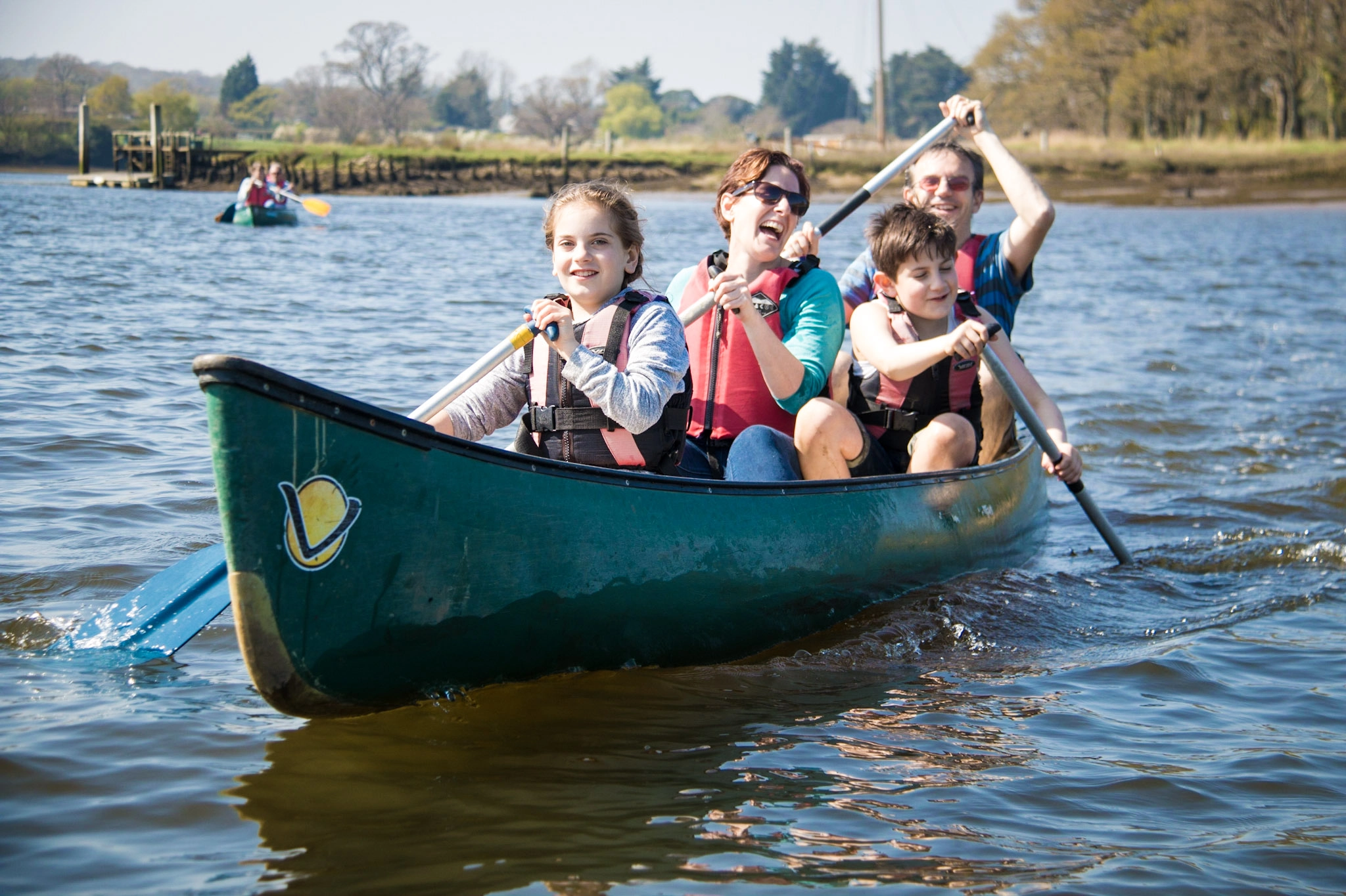 Family Canoeing on the Beaulieu River.