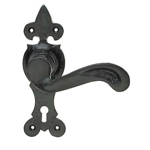 BA31 BLACK ANTIQUE 'FANCY' LEVER LOCK