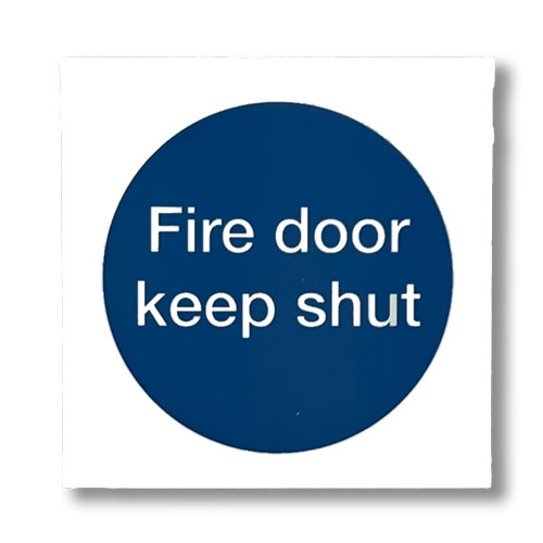 2539 70 X 70MM F.D.K.SHUT PLASTIC SIGN S/A