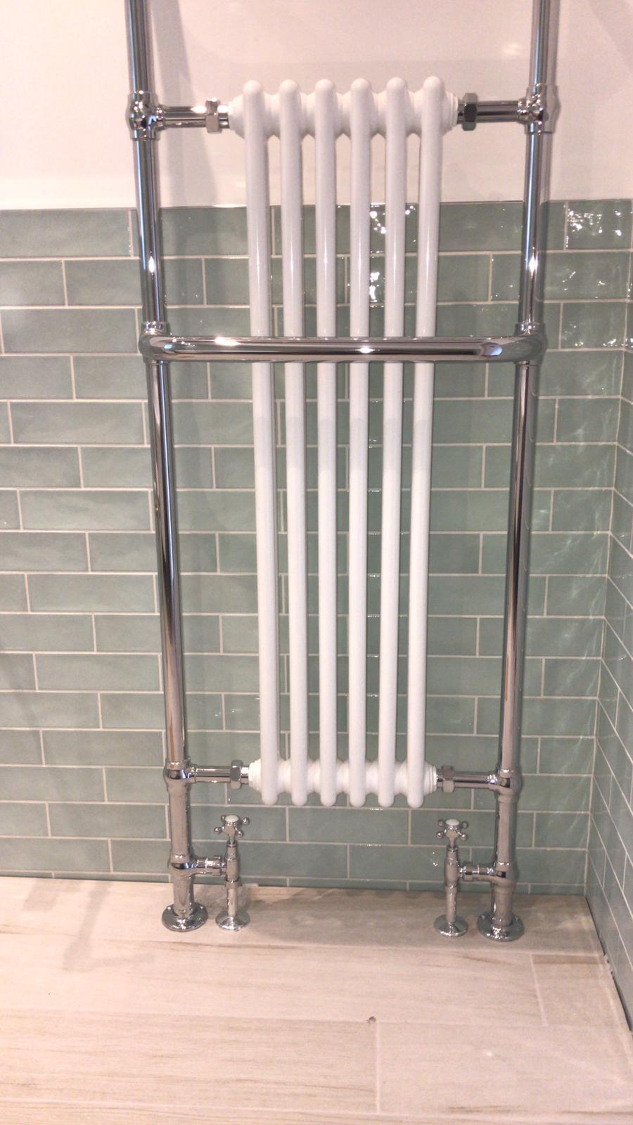 Traditional Cottage Bathroom, Peak District 6