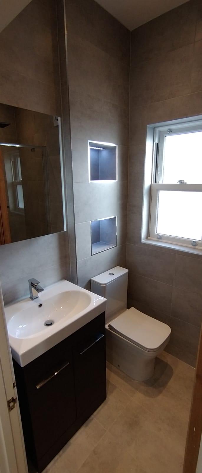 2 Bathrooms, Period Property in Bramhall, Stockport 2