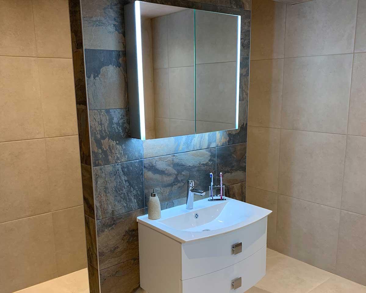 2 Large Bathrooms, Detached House, Wilmslow, Cheshire 1