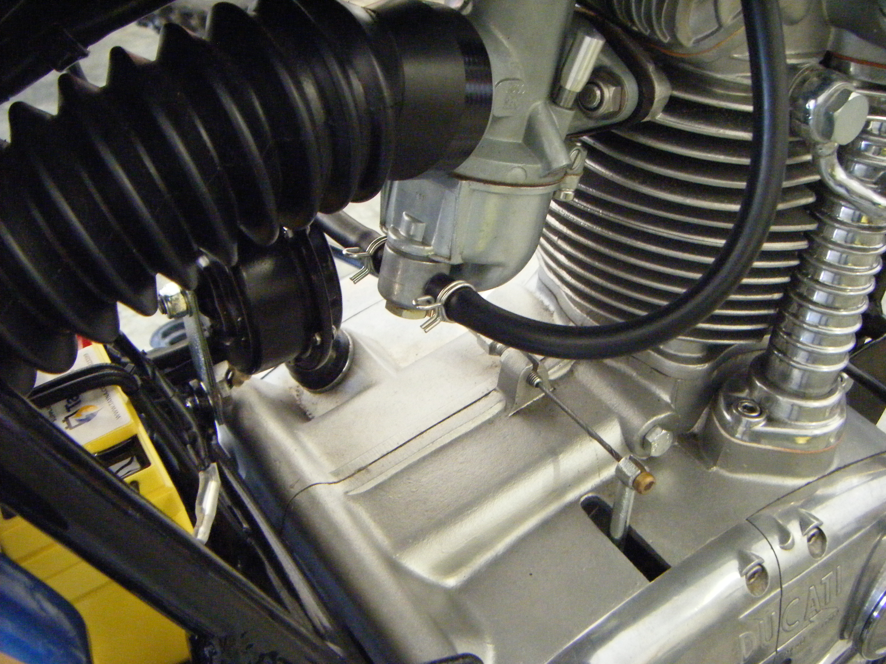 Ducati MK3 Wide Case Single 1974 9