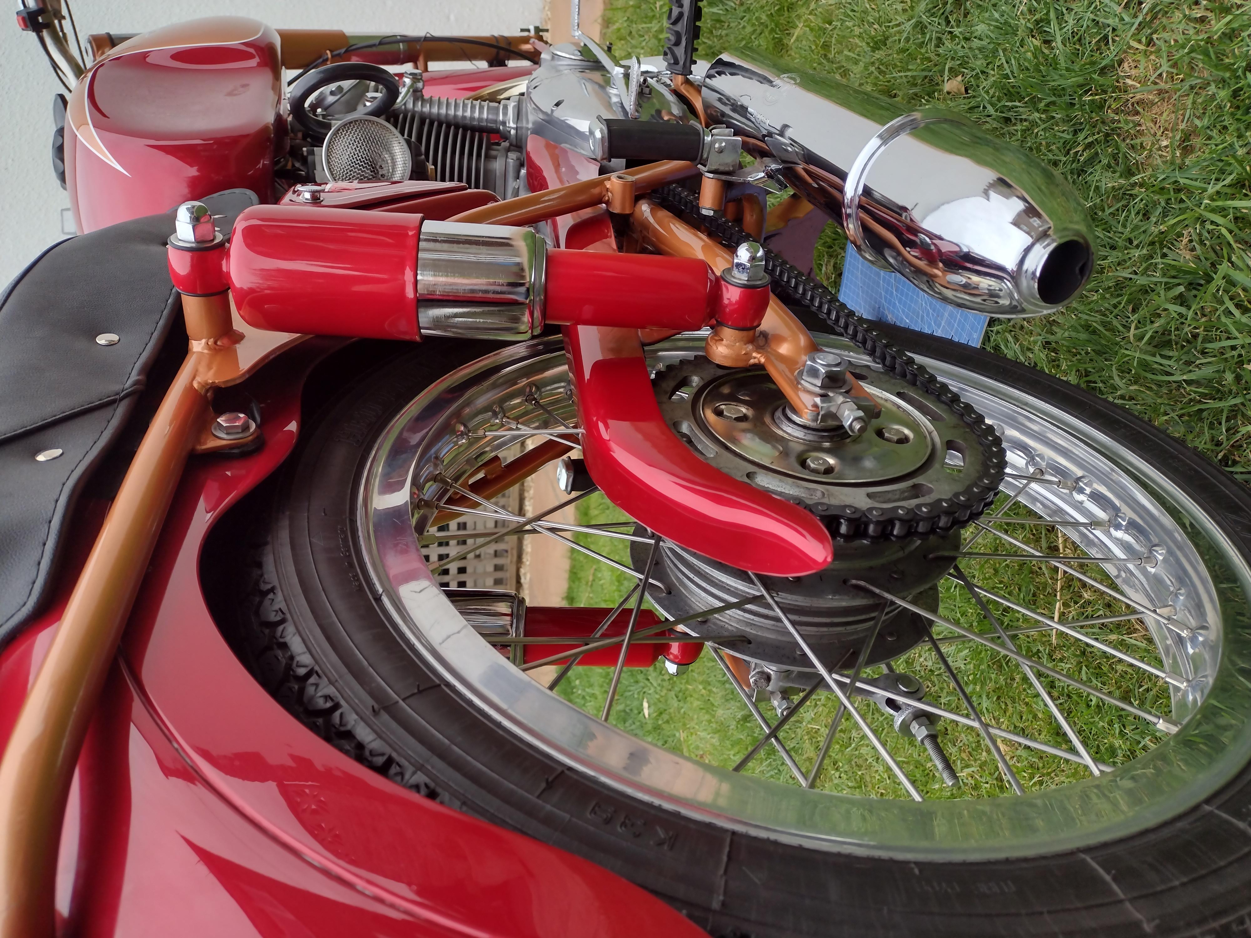 Ducati 175 TS 5