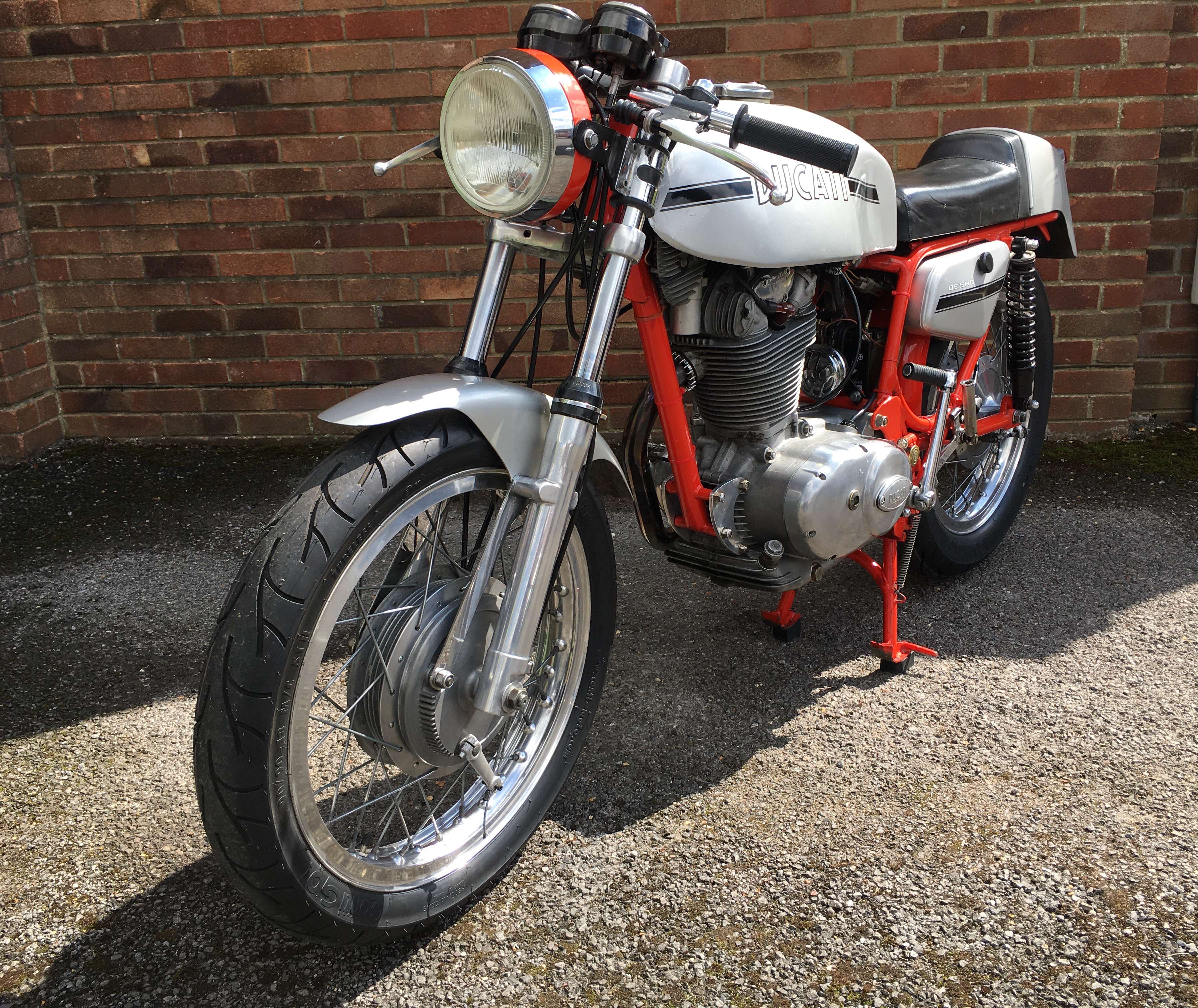 Ducati 450 Desmo 1972 5