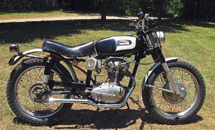 Ducati 250 Scrambler Americano 1966 Narrow case for sale 01