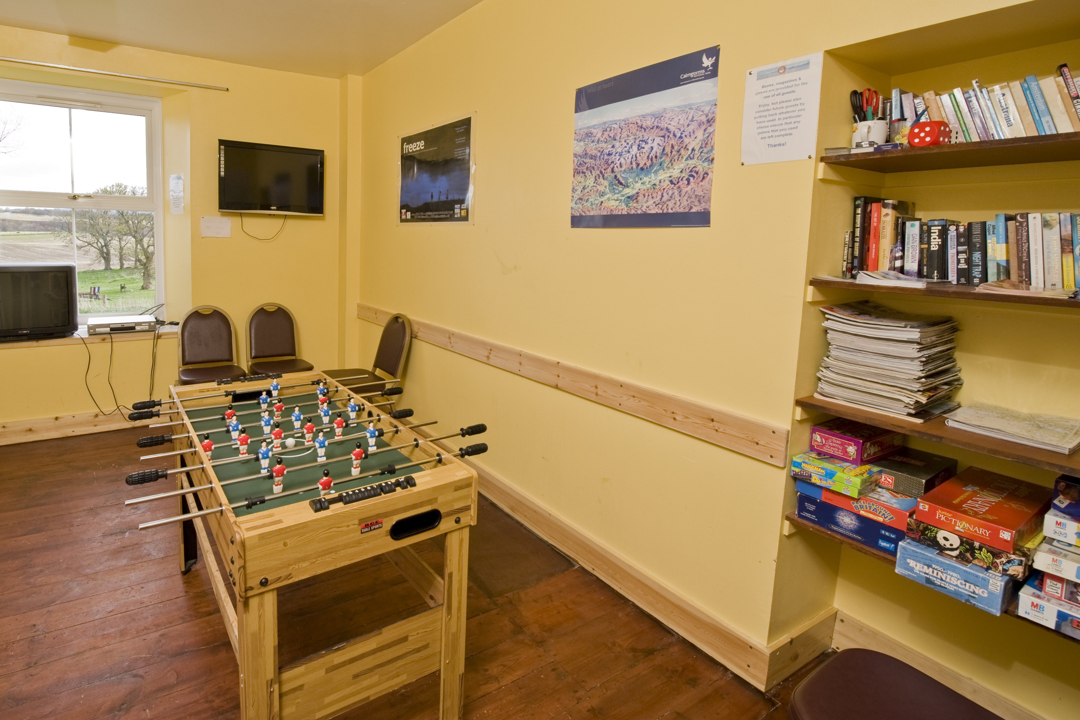 The common room in the Glenbeg Bunkhouse