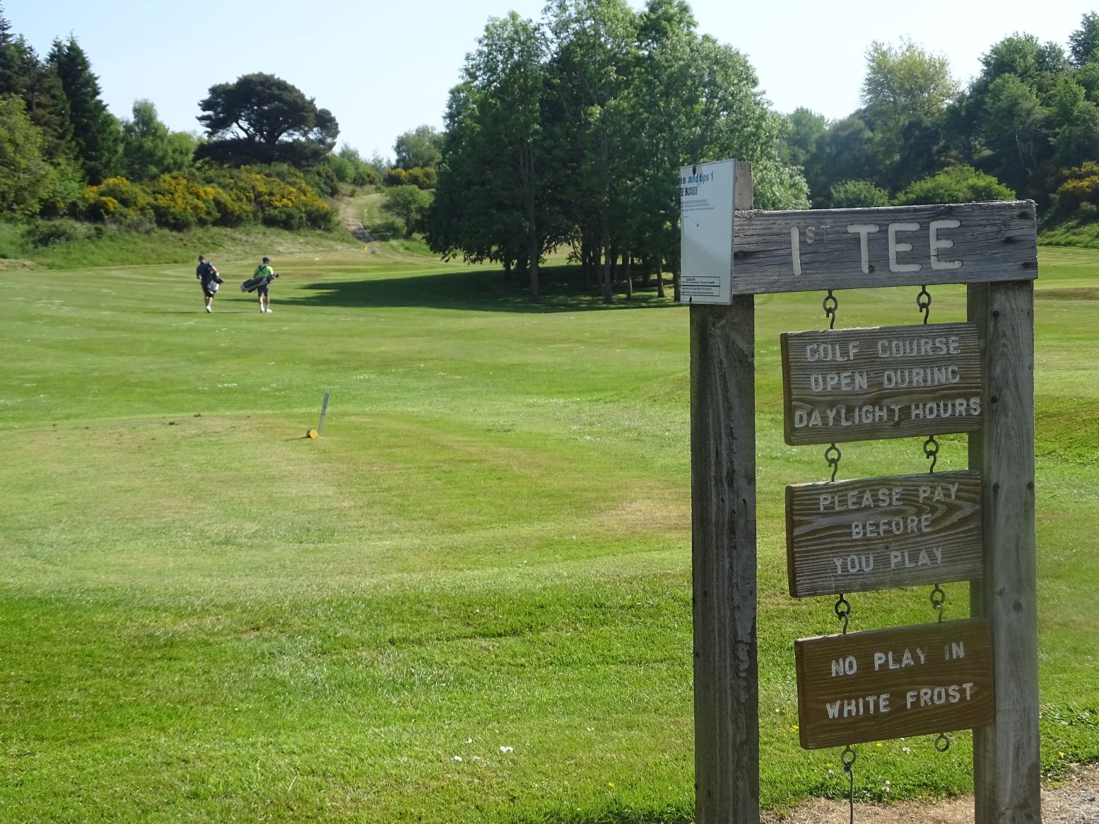 Golf course right on the doorstep