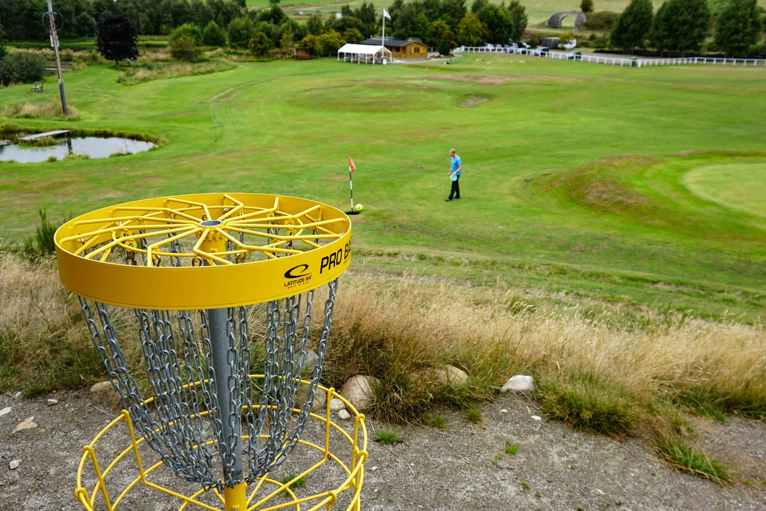 Frizbee golf in the Cairngorms