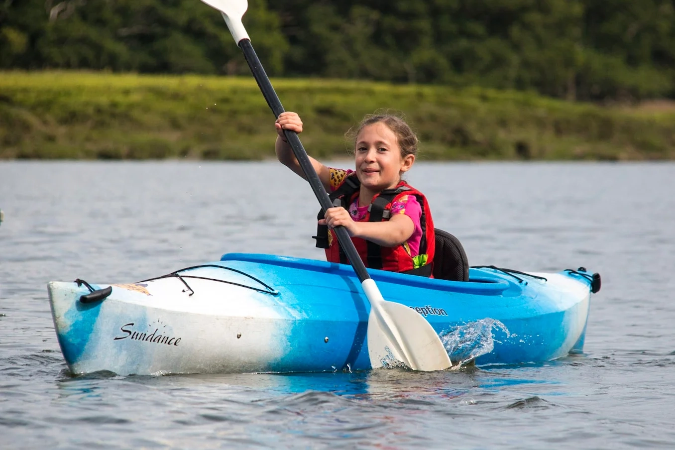 Family Canoeing on the Beaulieu River.