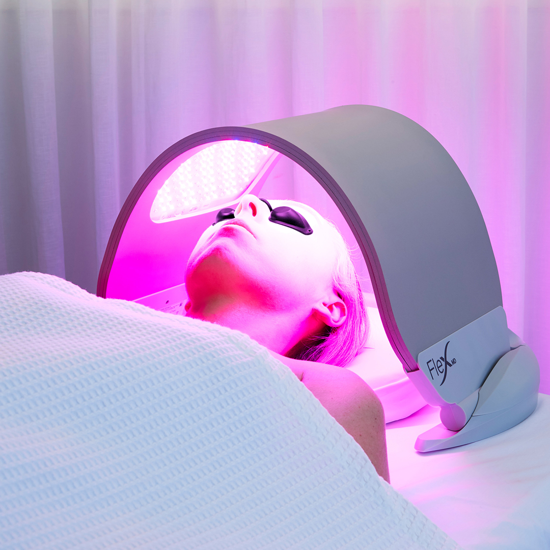 Re-Awakening Facial with BT-Nano Heads & DermaLux LED Phototherapy