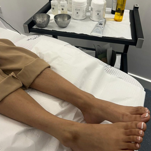 ELIM Heel Peel & CND Vinylux Polish Luxury Pedicure