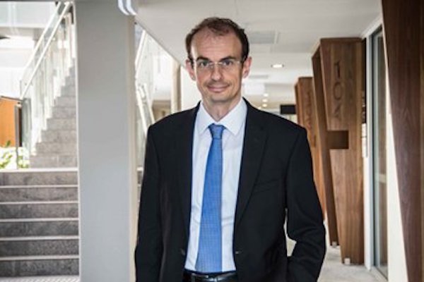 UQ | D.Zizzo, nouveau doyen de l'école d'économie | Australie Mag