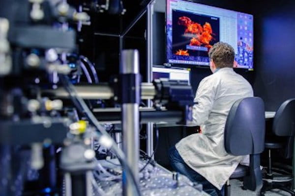 UQ Médecine | nouveau laboratoire de visualisation des cancers| Australie Mag