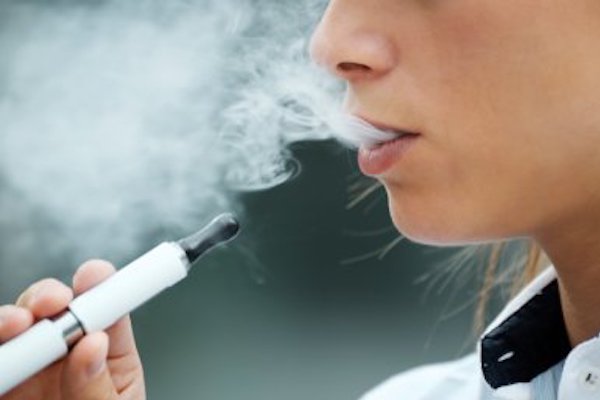 UQ | Prudence vis-à-vis des cigarettes électroniques | Australie Mag 