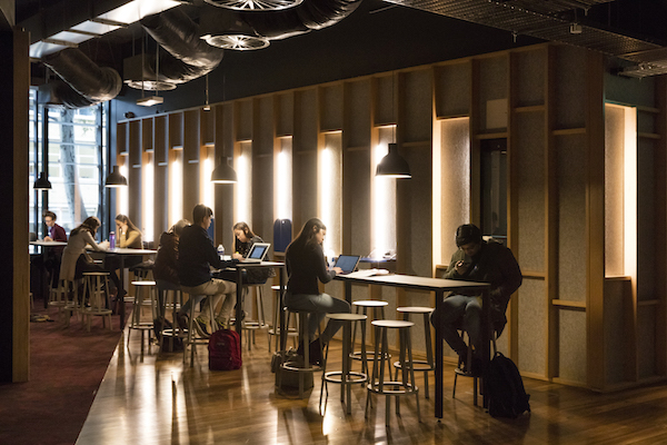 Université de Melbourne, soutien pour les étudiants en PhD -Australie Mag