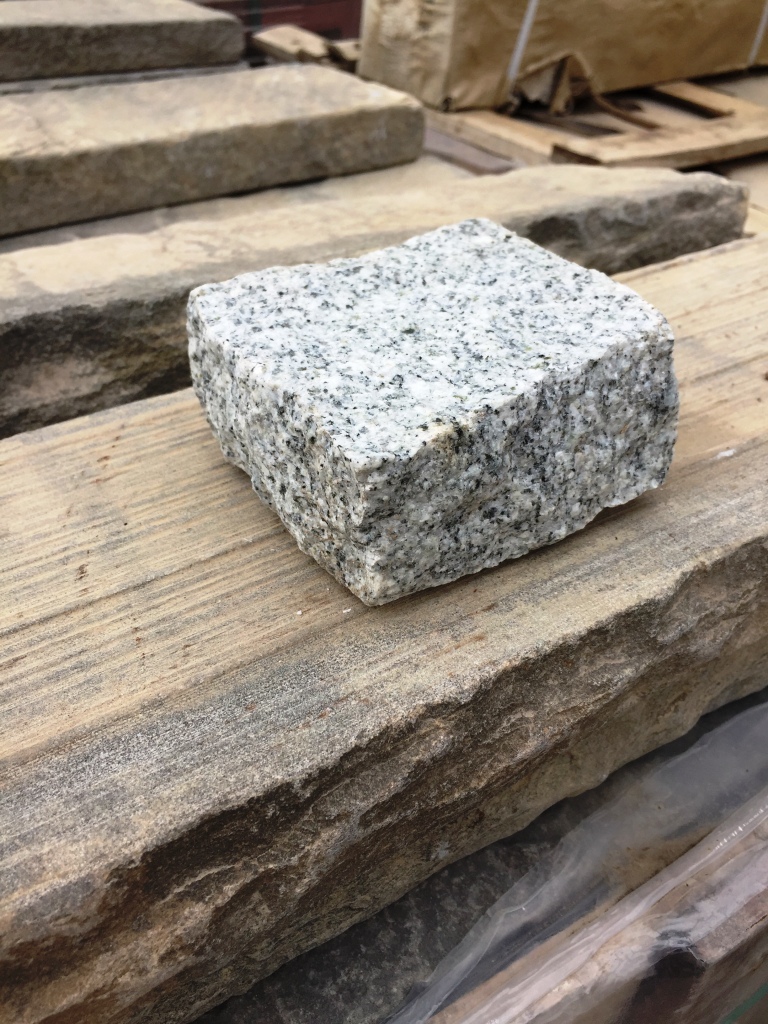Rivar Silver Granite Sett 100 x 100 x 50