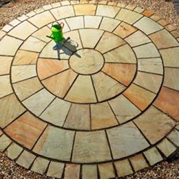Sandstone Circle - 2.8m