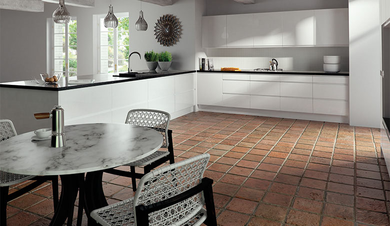Pronto Gloss White Lacarre Kitchen