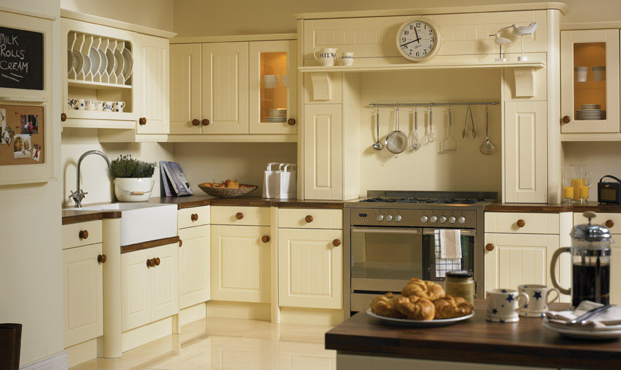 Bella Vanilla Newport Classic Kitchen