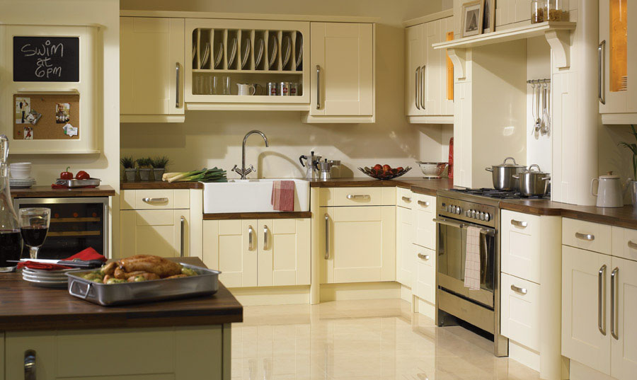 Bella Vanilla Warwick Kitchen