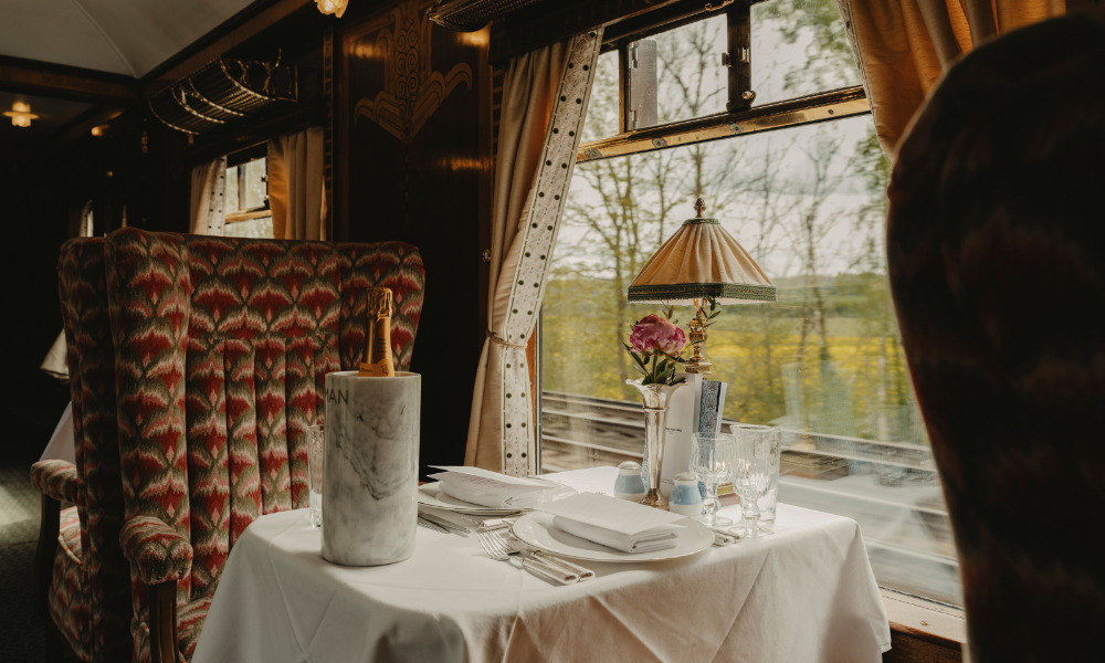 Images/Package_Images/Belmond-British-Pullman/2025/Festive Sunday Lunch.png