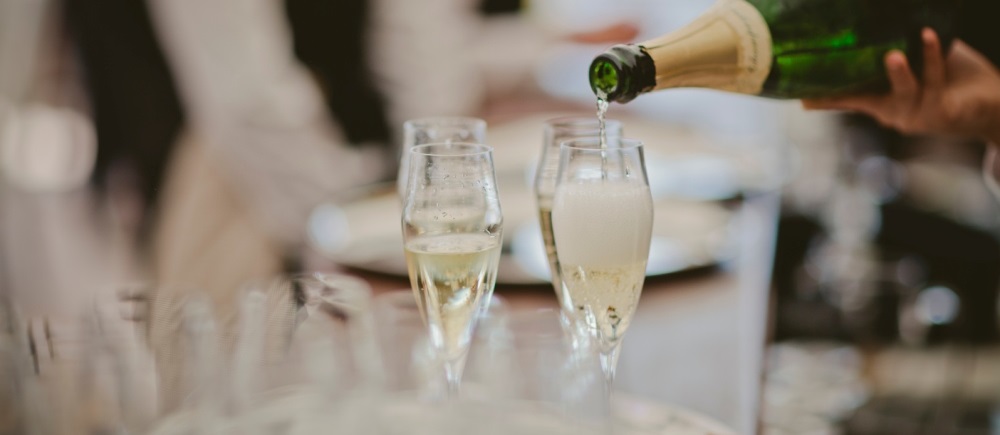 Images/Package_Images/Horse-Racing/Chez_Roux_Champagne%20Epsom.jpg