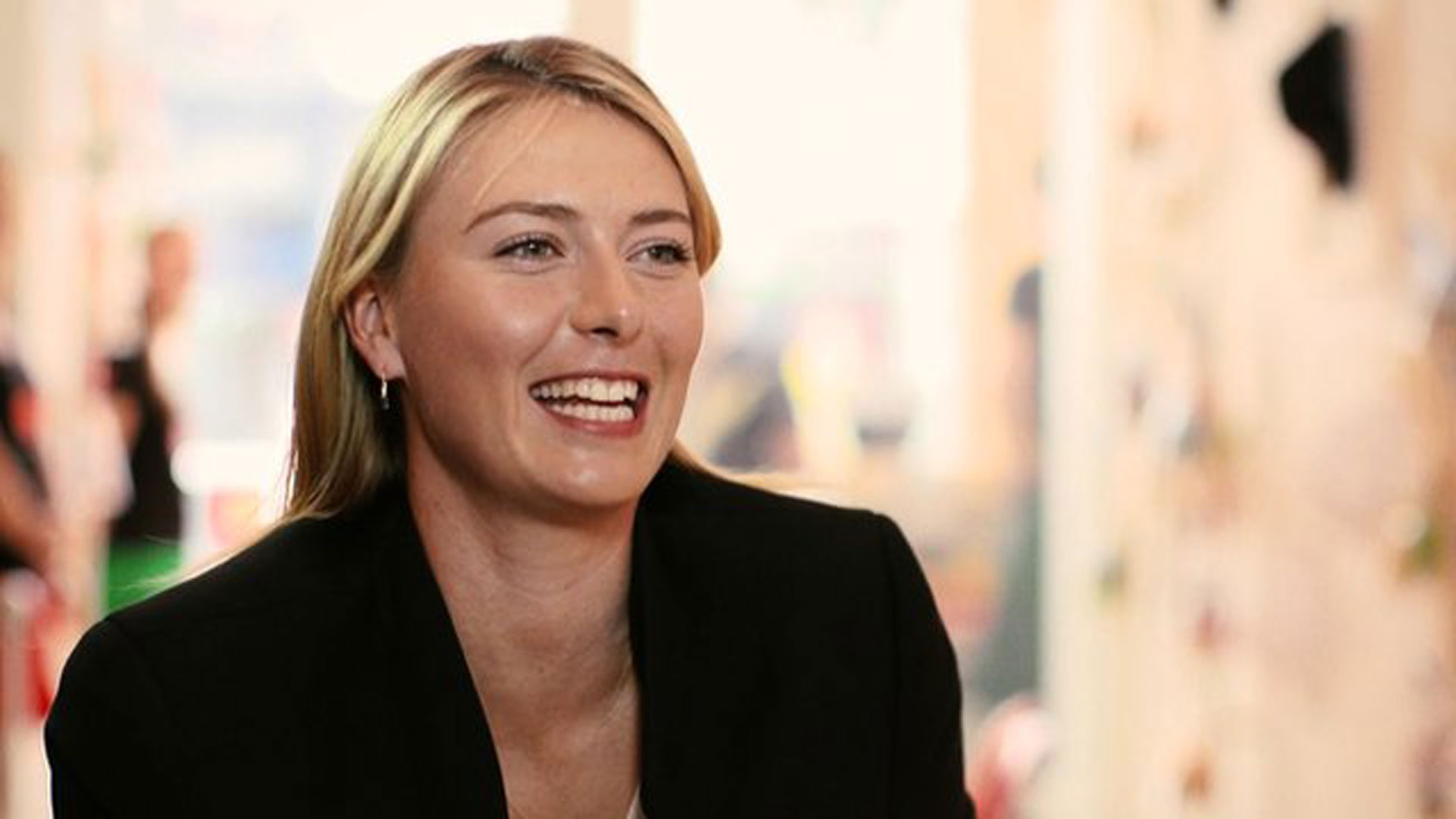 BBC Wimbledon: When Robson met Sharapova - with a little help from Glenn